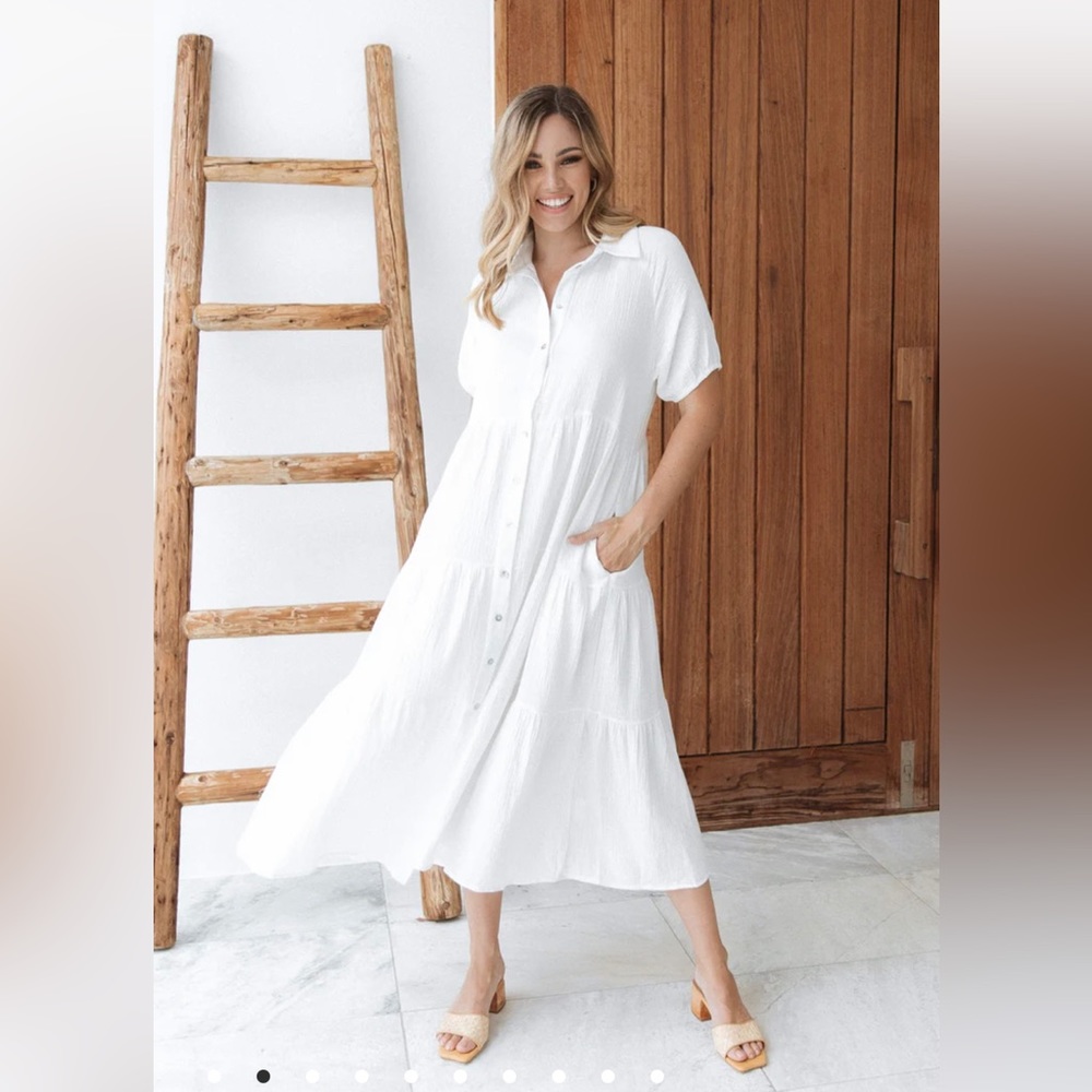 Petal and Pup Wabash dress in white NEVER WORN, NWT
